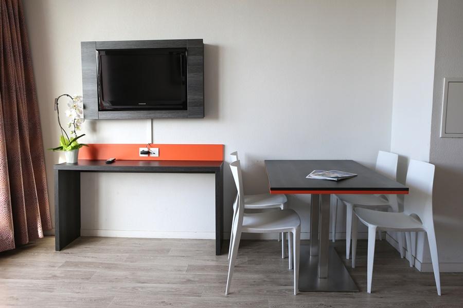 Adonis Paris Sud Aparthotel Chevilly-Larue Exterior photo