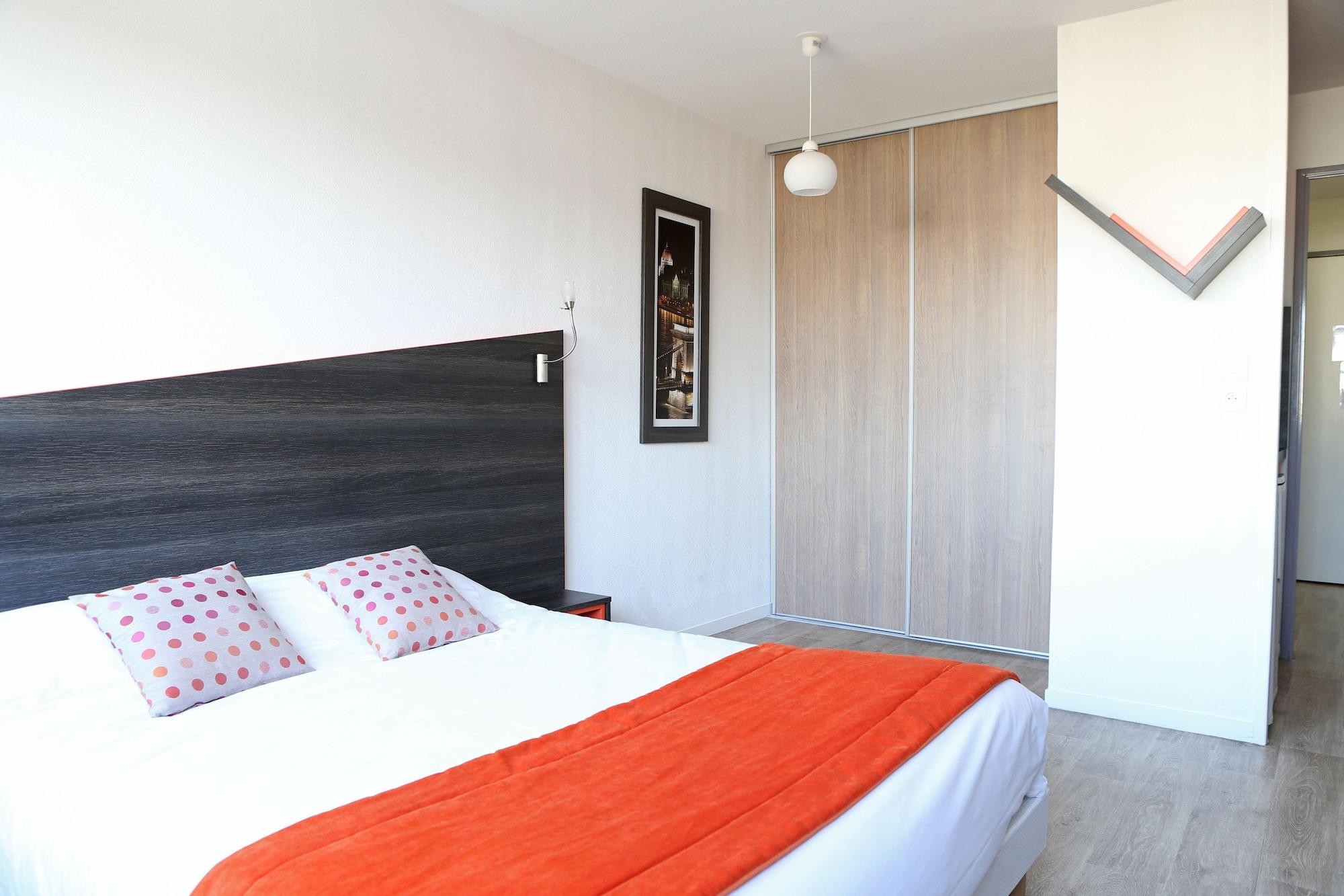 Adonis Paris Sud Aparthotel Chevilly-Larue Exterior photo