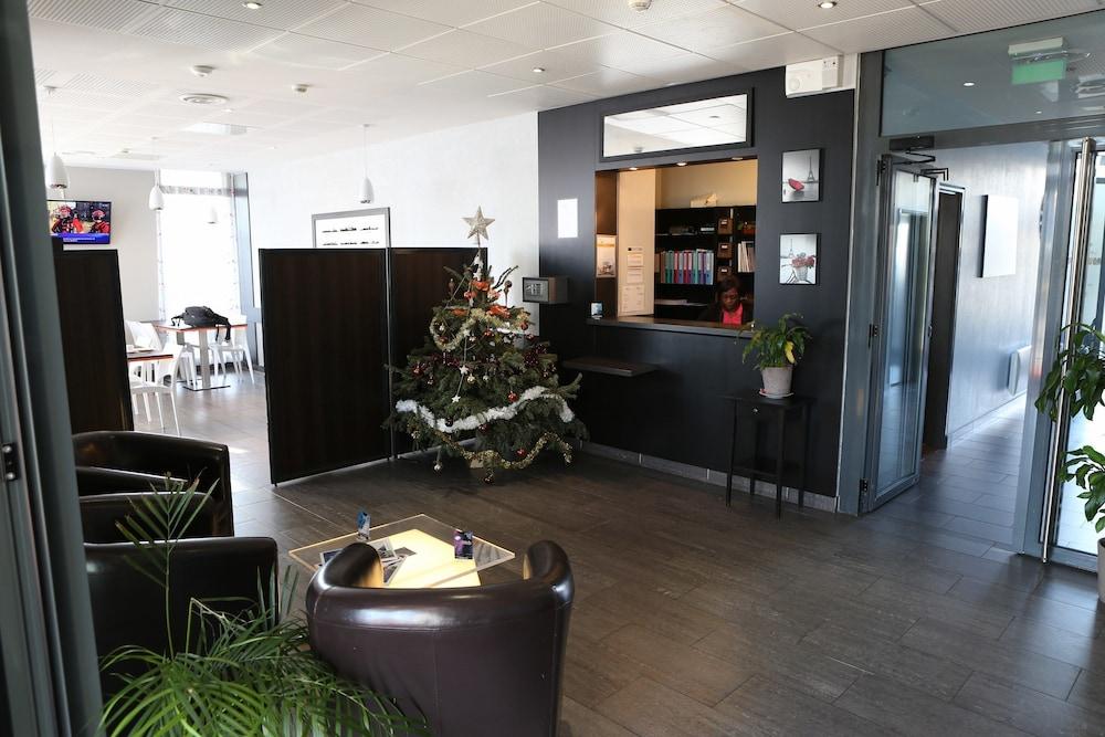 Adonis Paris Sud Aparthotel Chevilly-Larue Exterior photo