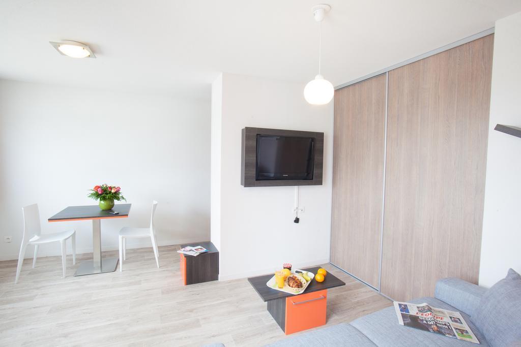 Adonis Paris Sud Aparthotel Chevilly-Larue Room photo