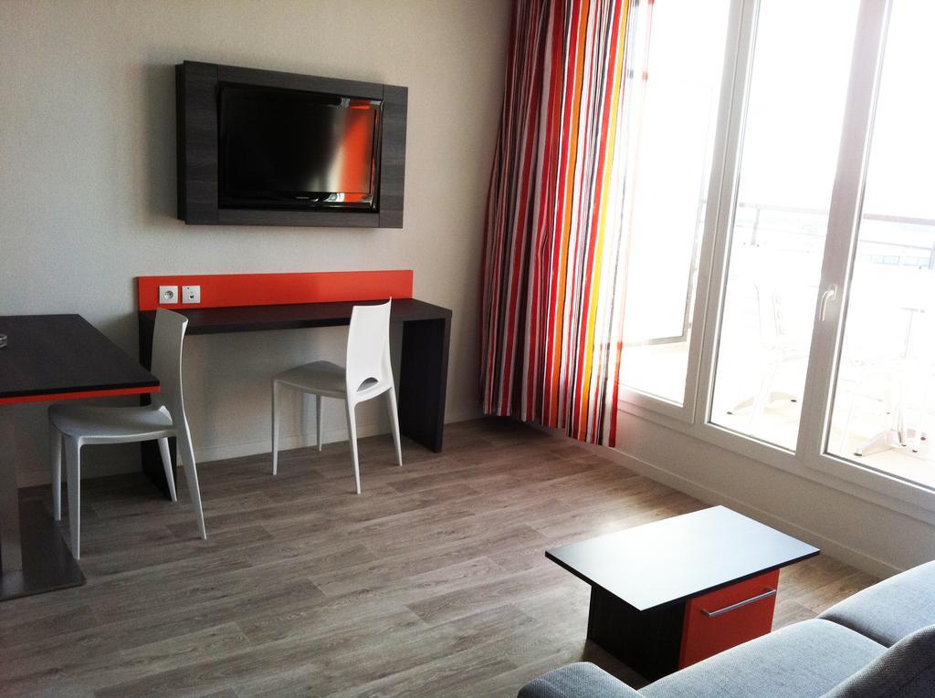 Adonis Paris Sud Aparthotel Chevilly-Larue Exterior photo