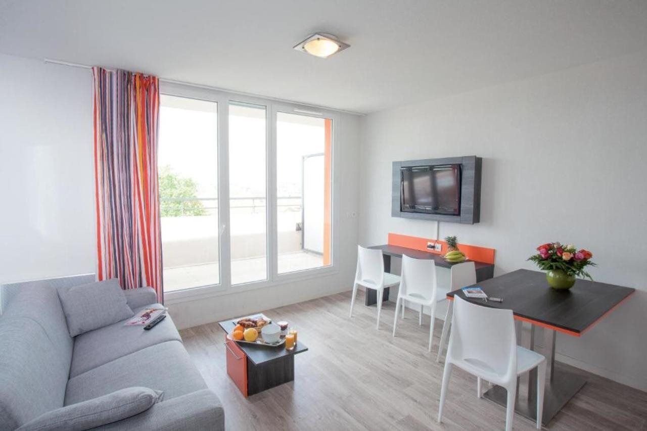 Adonis Paris Sud Aparthotel Chevilly-Larue Exterior photo